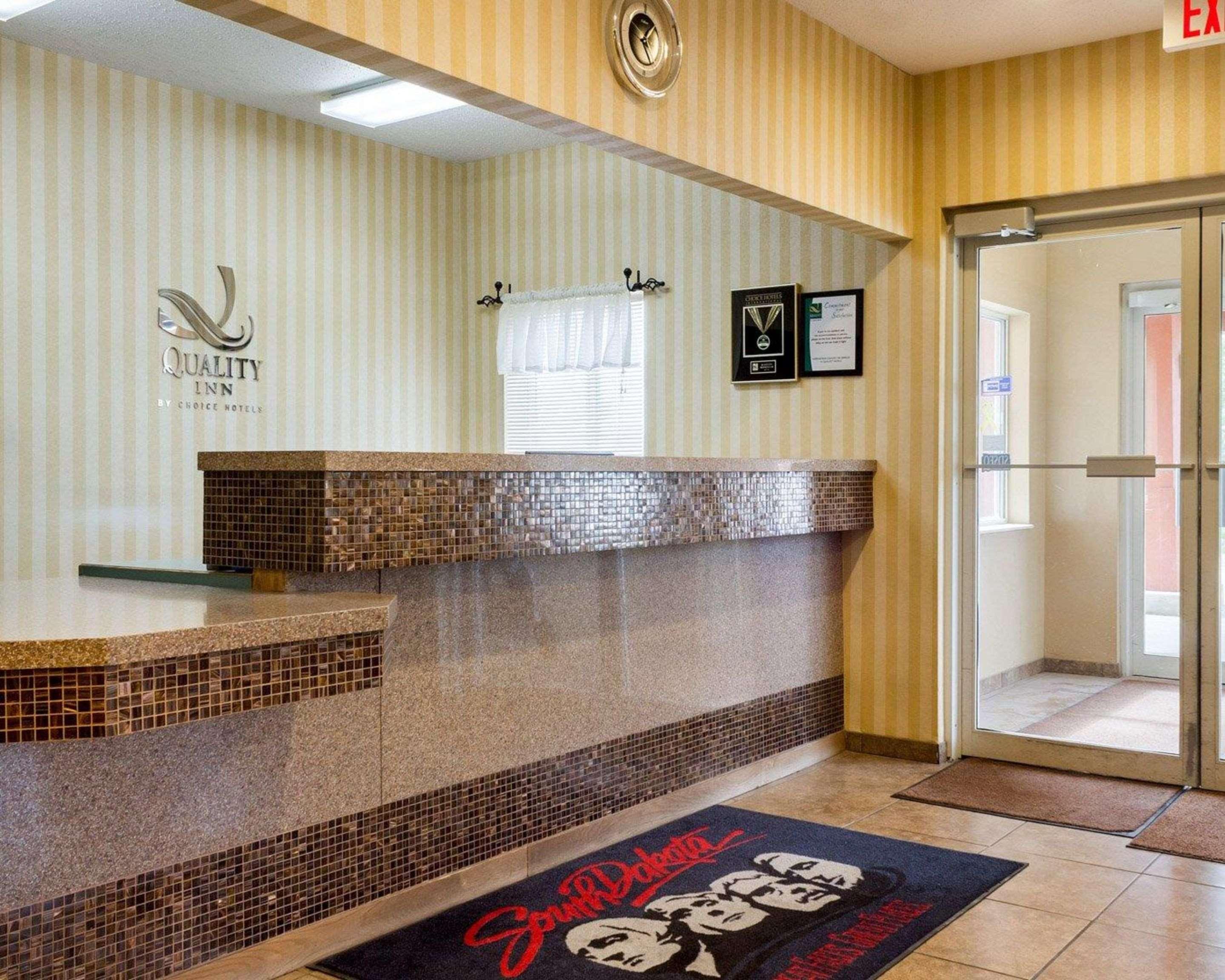 Quality Inn Brookings-University Exterior foto