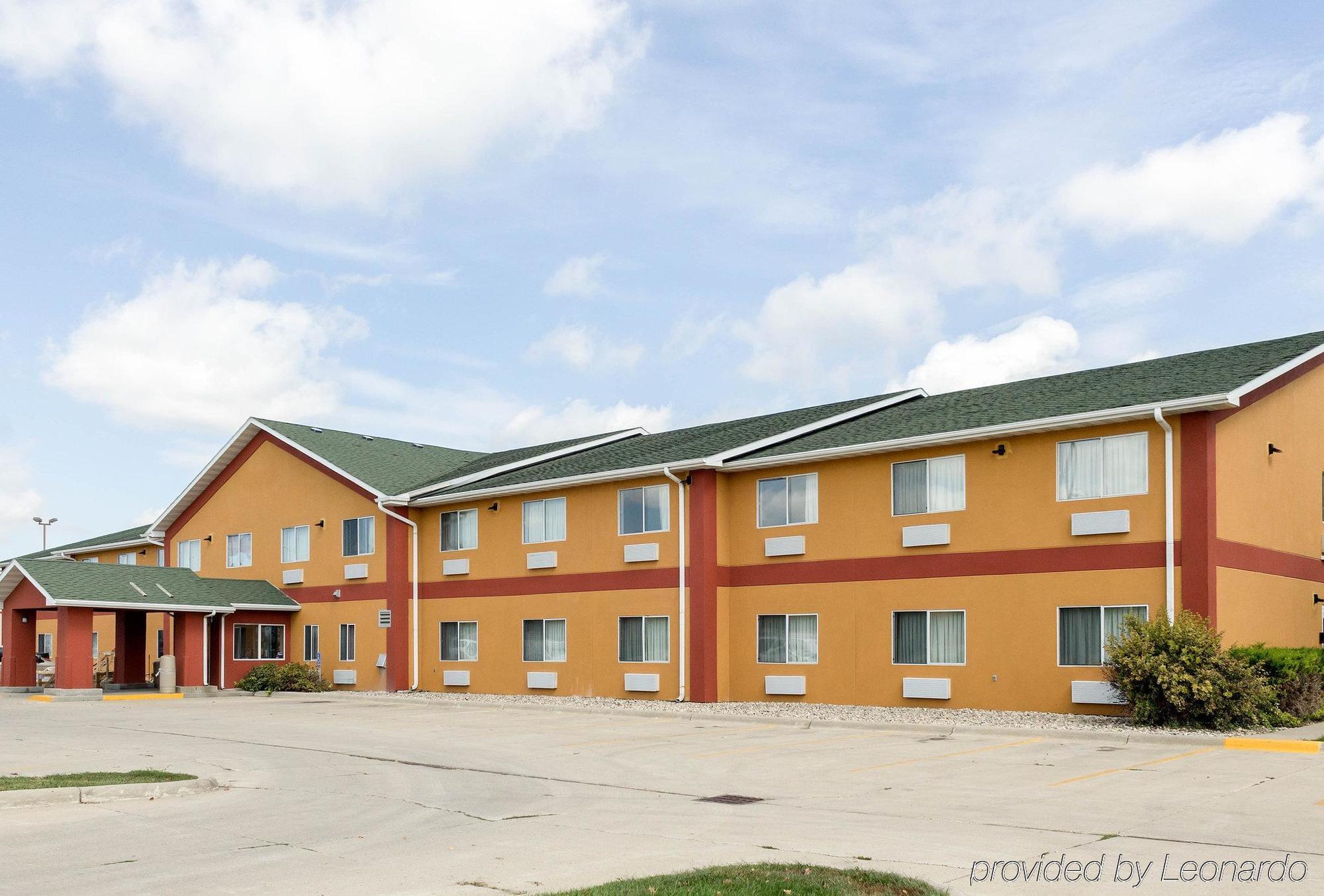 Quality Inn Brookings-University Exterior foto