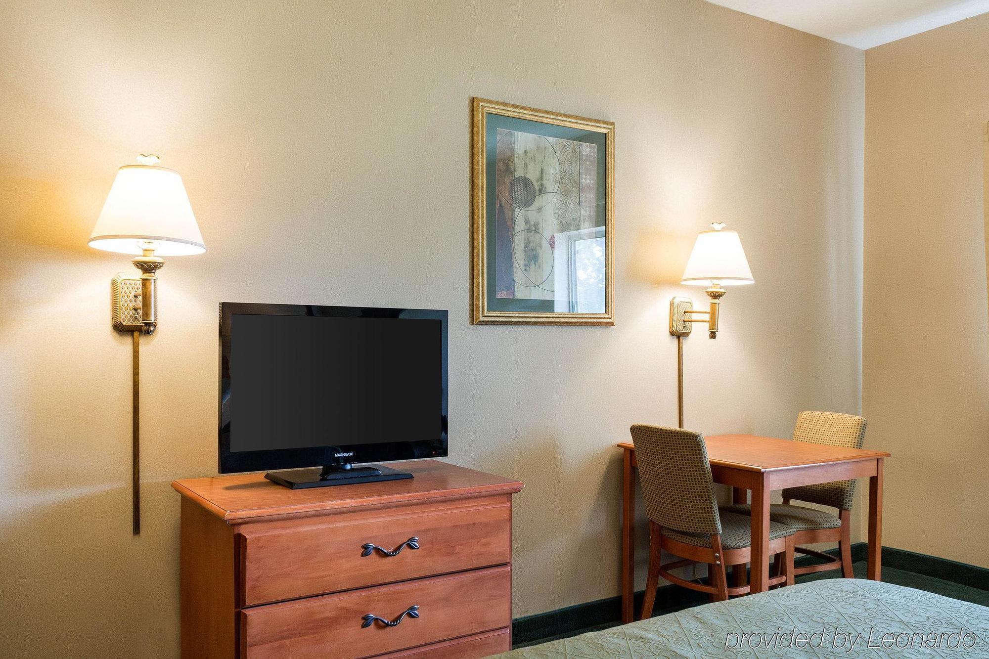 Quality Inn Brookings-University Exterior foto