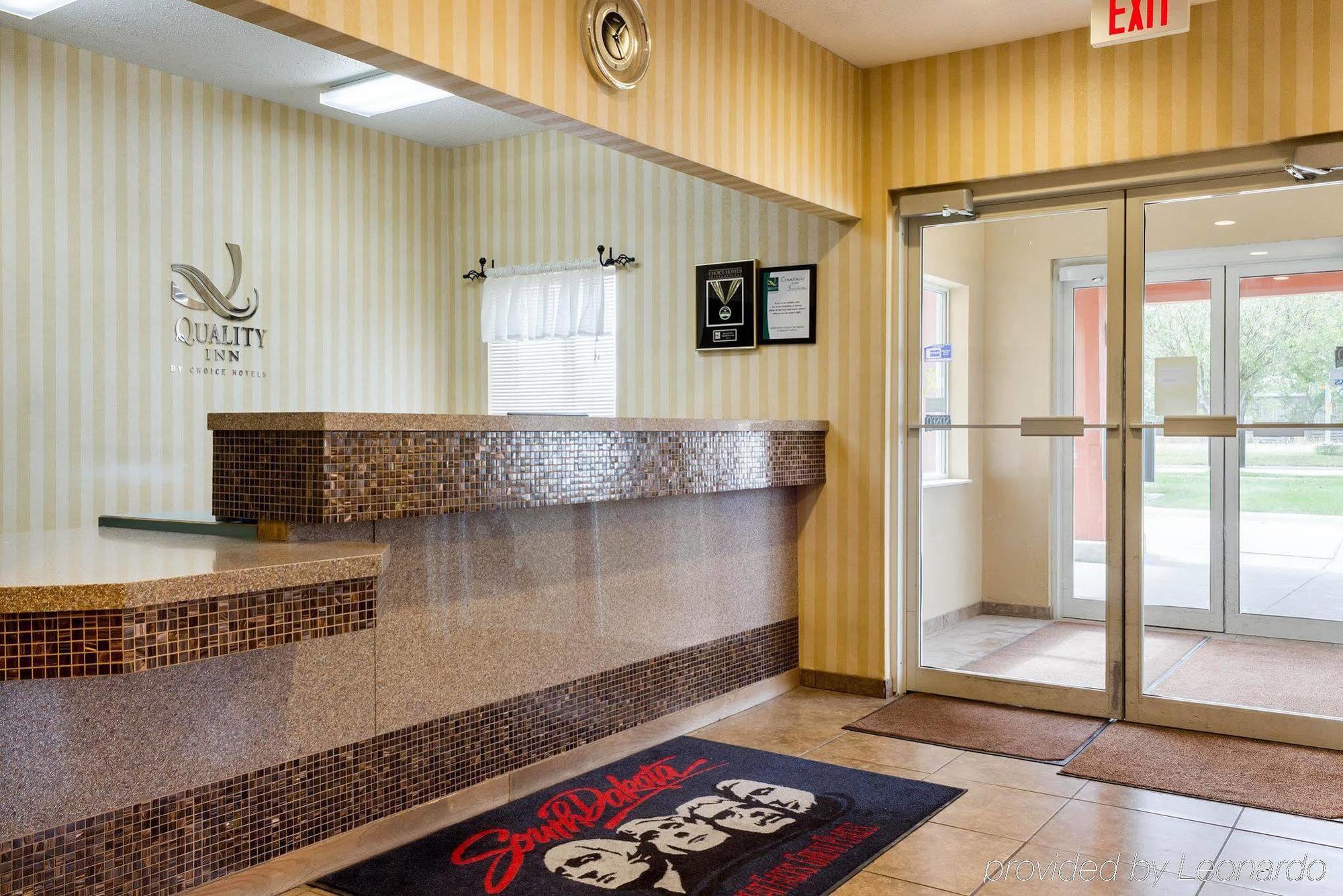 Quality Inn Brookings-University Exterior foto